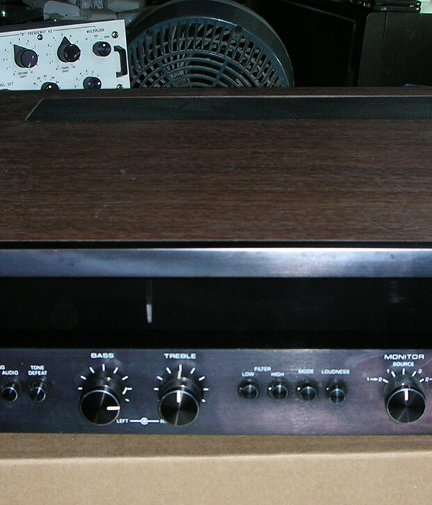 Rotel RX-802 Receiver